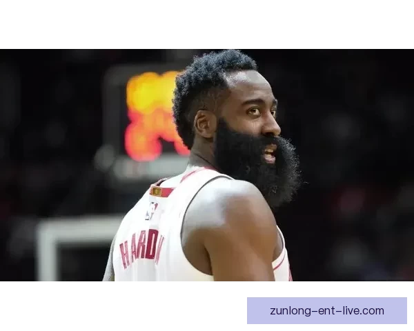 小贾谈胜老鹰火箭表现 积极专注当下不给自己施压 小贾谈胜老鹰火箭表现 积极专注当下不给自己施压